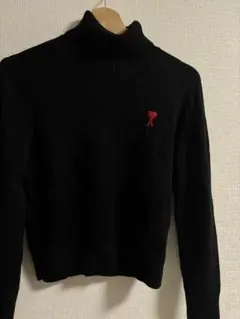 AMI PARIS タートルネックセーター