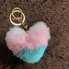 ハート型ファーキーホルダー