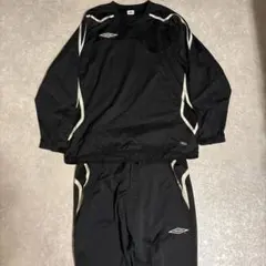90s UMBRO ピステ上下 セットアップ サッカー ロゴ刺繍Y2Kテック
