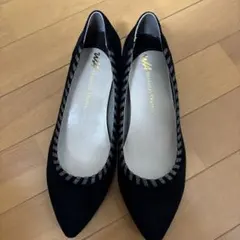 新品　未使用　ブラックスエード　黒　パンプス