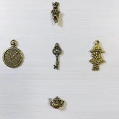 アンティーク調チャームセット 時計 鍵 ティーポット 少女 ハンドメイド素材⑥