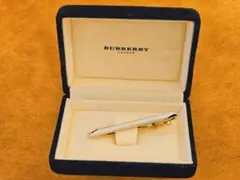 Item thumbnail for item e44c617f-82df-4807-949c-2f30fecf6f78