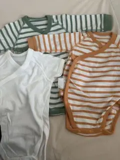 ユニクロ　ロンパース