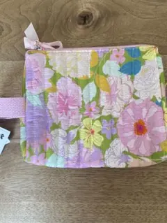フライングタイガー　花柄 キルティング ポーチのサムネイル