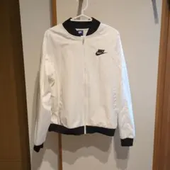 Nike XL ホワイト ブラック ジャンパー