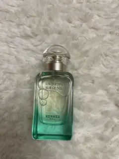 HERMES UN JARDIN SUR LE NIL 香水