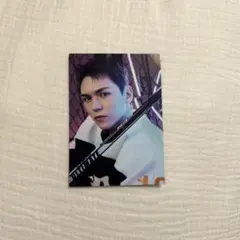 SEVENTEEN バーノン