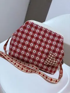 Item thumbnail for item c85b2f38-ed70-4939-9a57-63fadc3c492a