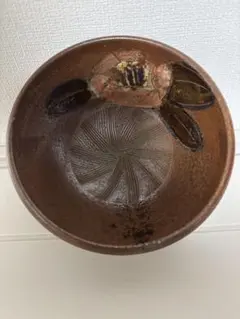小石原焼 やままる窯 花模様ブラウンすり鉢のサムネイル
