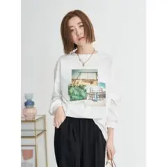 白フォトプリント 長袖Tシャツ
