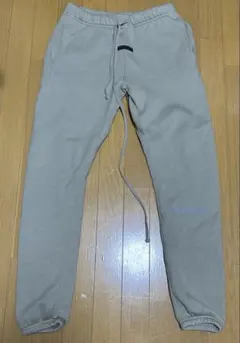 ESSENTIALS ジョガーパンツ グレー