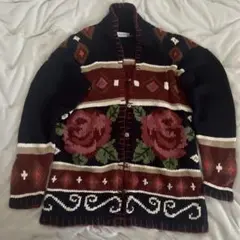 古着屋ないしょ　セーター　花柄　ニット　バラ　薔薇　capacity ビンテージ