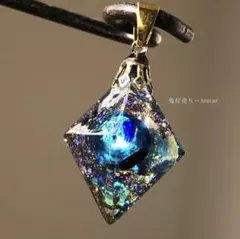 蒼の懐中時計ネックレス 月の満ち欠け×琉球ガラス ペンデュラム