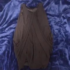 ブラック ノースリーブ ひざ丈ワンピース