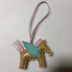 馬型レザーチャームキーホルダー