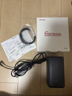 美品　docomo home 5G HR02 本体のサムネイル