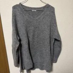 ジーユー　グレー Vネック ニットセーター Lサイズ