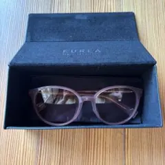 【FURLA】フルラ　サングラス SFU381J 07C5 ケース付き