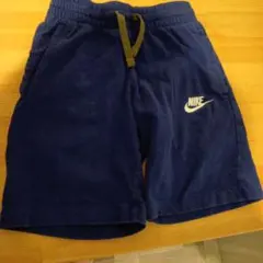 Nike ネイビー ハーフパンツ XS