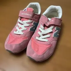 ニューバランススニーカー サイズ21センチ