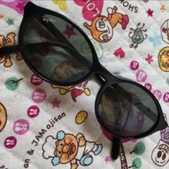 Item thumbnail for item dda22caa-4ea6-4fa7-a336-62db84d1065e