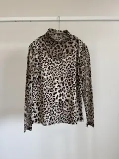 ヒョウ柄 タートルネック 長袖トップス