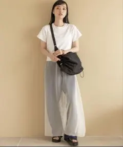 ドロスト ショルダーバッグ