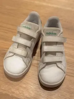 adidas アディダス スニーカー 19センチ白スニーカーマジックテープ