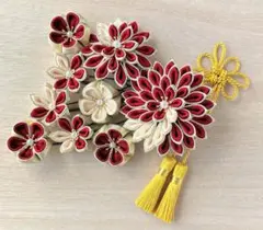 花髪飾り タッセル付き