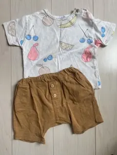 zaraフルーツ柄Tシャツとベージュショートパンツセット　保育園、お出かけ
