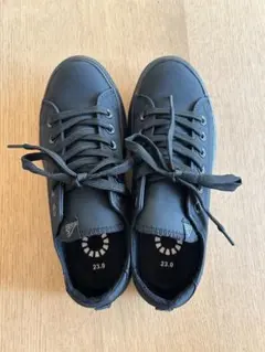 防水シューズ スニーカー