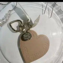 ベージュハート型レザーキーホルダー