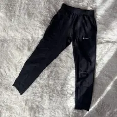 Nike 黒 ロングパンツ ズボン キッズ ナイキ