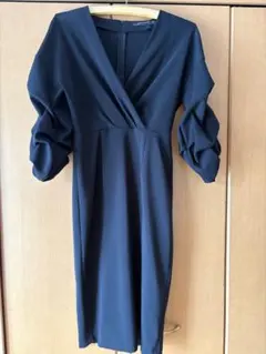 ZARA WOMAN Vネック ワンピース ブラック　M