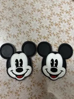ミッキーマウス 刺繍ワッペン 2枚セット