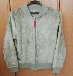 フリースジャケット　150 カーキ