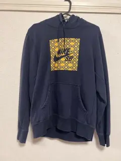 Nike SB ネイビー パーカー Mサイズ