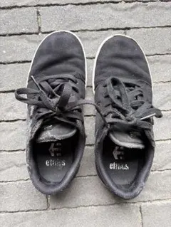 etnies ブラック スニーカー 22cmのサムネイル