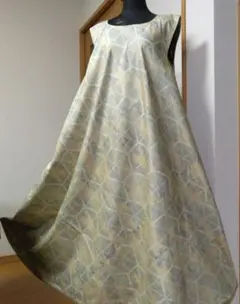 Item thumbnail for item b7e2b4fe-e3db-4496-ba7d-80c4ffd78372