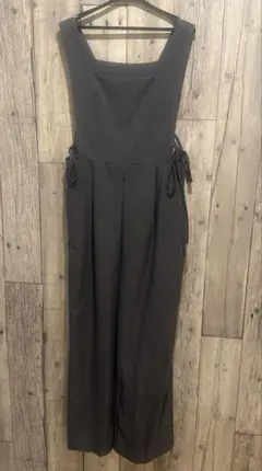 新品未使用　グレー サロペット Mサイズ