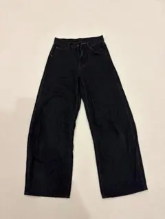UNIQLO バギーカーブジーンズ