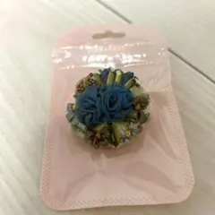 リボン刺繍　ハンドメイド　青薔薇　ブローチ