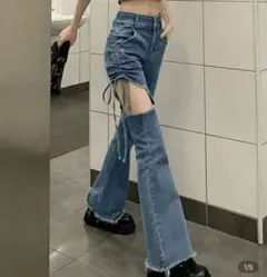 カットアウトデザイン フレアデニムパンツ
