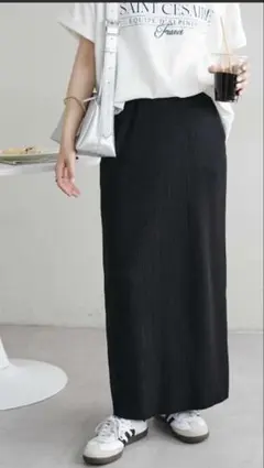 DISCOAT リブカットナロースカート黒色