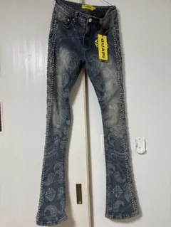 GUAPI ペイズリー柄 フレアデニムパンツ