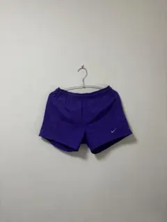 Nike 紫色ショートパンツ ランニングパンツ 陸上