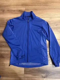 UNIQLO 青 ウインドブレーカー