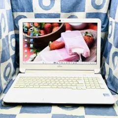 快速SSD240GB☆i7☆美しいゴールドノートパソコン♪カメラ付き！Win11