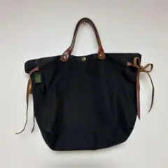 IL BISONTE イルビゾンテ キャンバス トートバッグ　ブラックのサムネイル