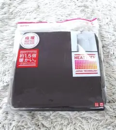 【新品未使用】ユニクロ 極暖ヒートテックS タートルネック長袖ブラック